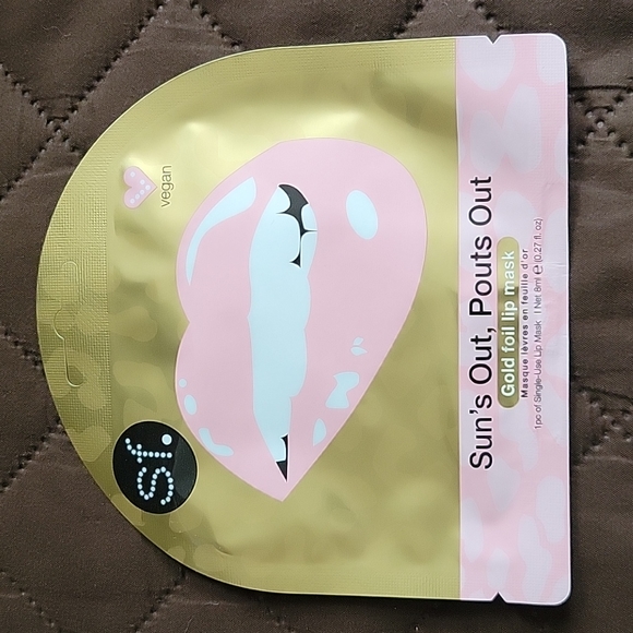 NEW SFGlow 4pcs Gold Foil Lip Masks - Picture 2 of 4